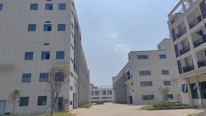 09ddea3f5b11d452b8f9b347fb65e787.jpg